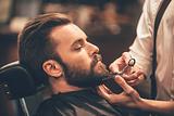 Acabamento e barba