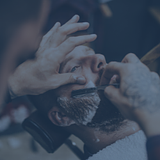 Corte Máquina, Barba Navalha e Sobrancelha 