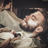 {B} BARBA  (agendando no APLICATIVO R$65,00)