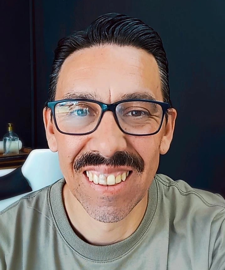1.Mauricio 