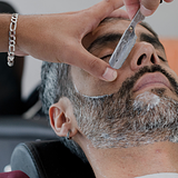 Corte + Barba (Navalha)