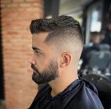 Corte de Cabelo + Barba + Relaxamento