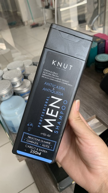 MEN - Shampoo Anti Caspa