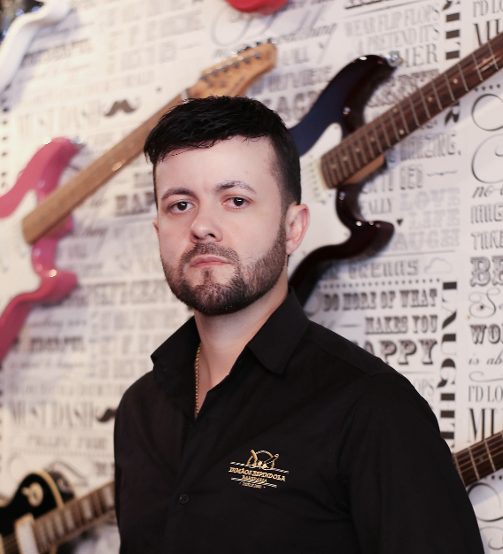 TIAGO ESPINDOLA