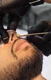 Limpeza nasal com cera 