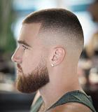 Máquina e barba